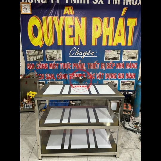 Bàn 3 tầng inox