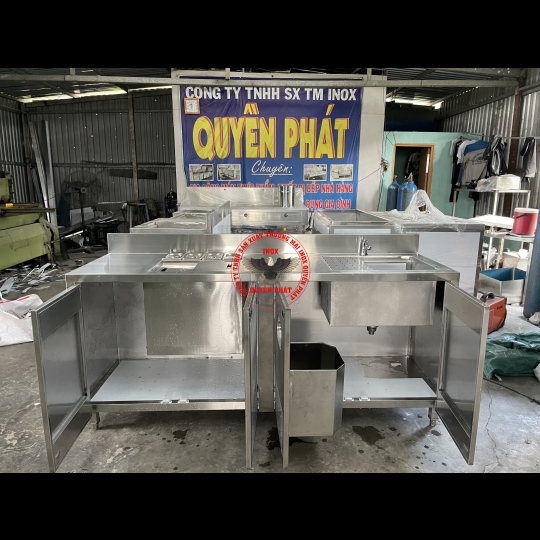 Quầy pha chế inox 304 2250 mm